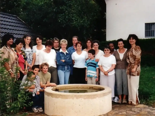 Formation Accueillant-e en milieu familial 2002